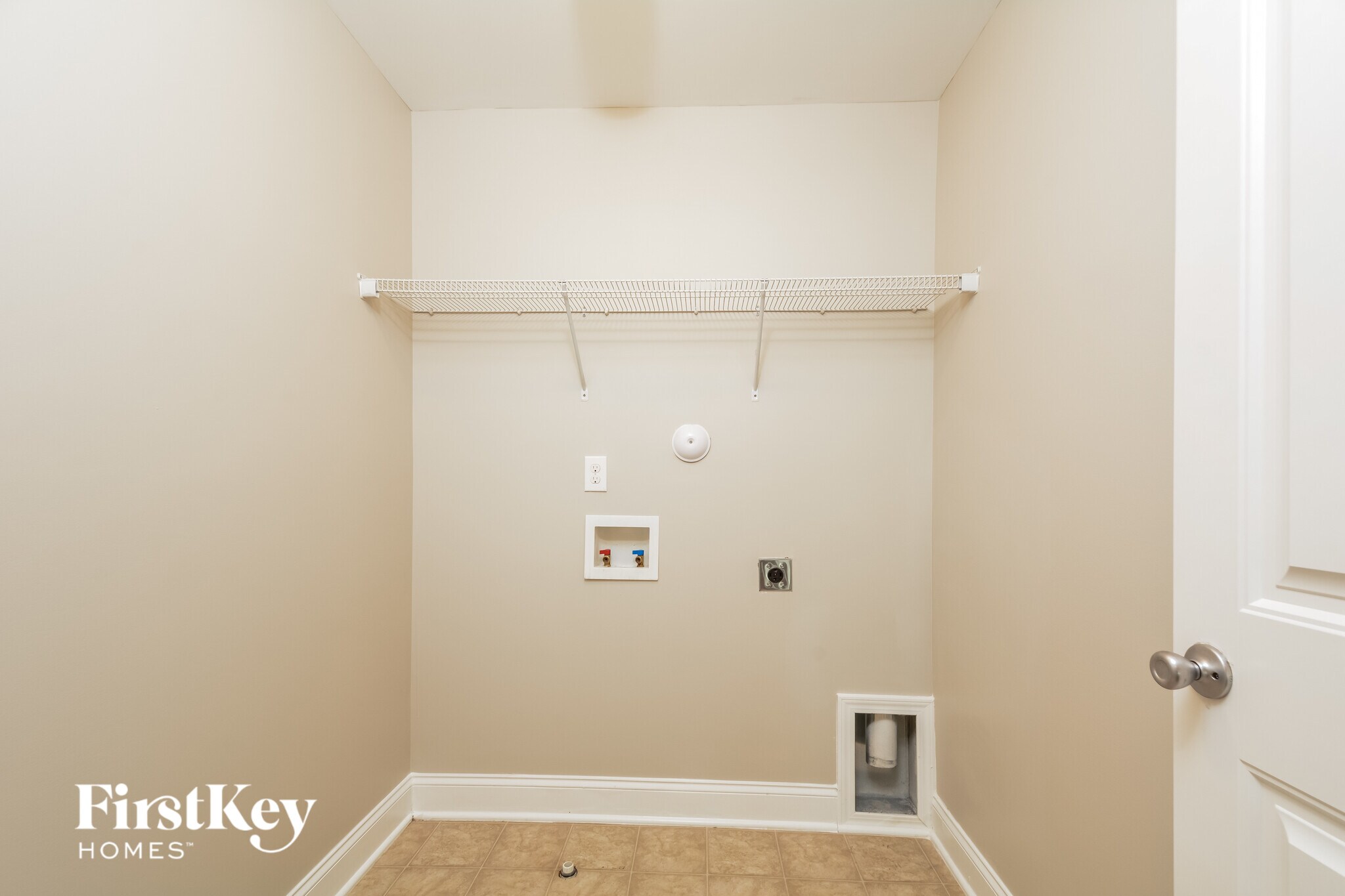 Building Photo - 239 Plymouth Dr