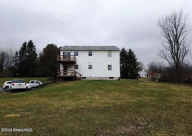 Building Photo - 24 Vosburgh Rd