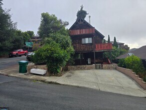 Building Photo - West Richmond/Castro