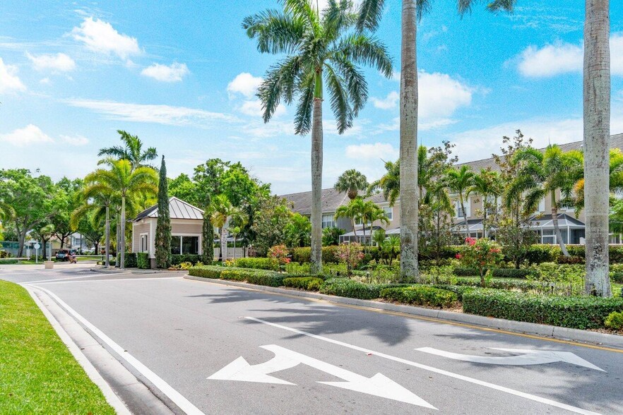 Building Photo - 5120 Coronado Rdg