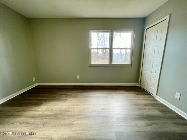 Building Photo - 7220 Harborton Way