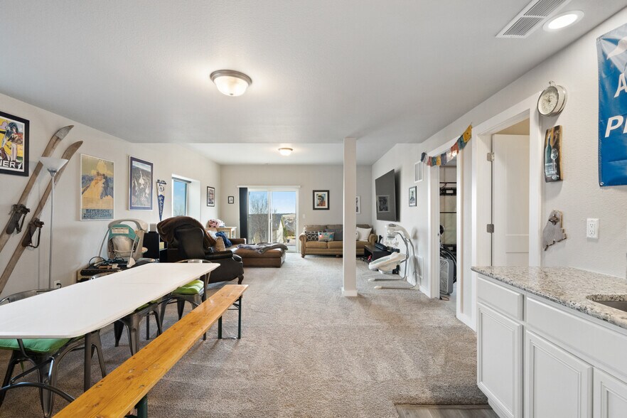 Building Photo - 1177 Lady Campbell Dr