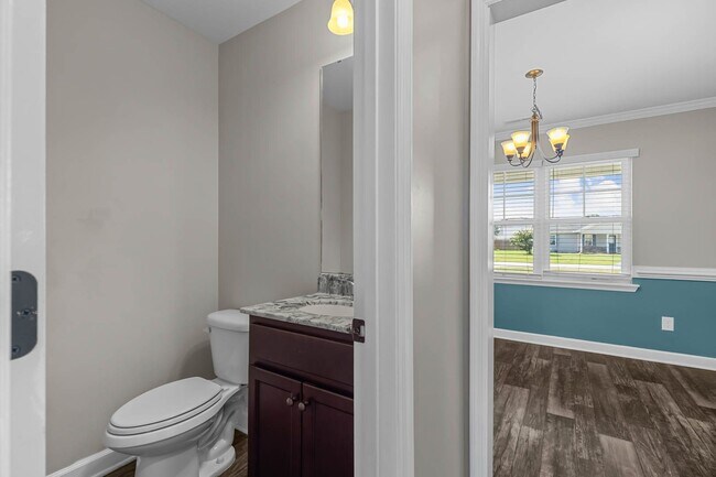 Building Photo - 3 Bed | 2.5 Bath | ~1,536 Sq Ft | Available for Rent