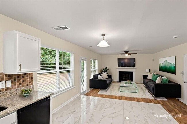 Building Photo - 5073 Laythan Jace Ct SW