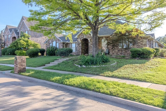 Building Photo - 7305 Netherlands Ln