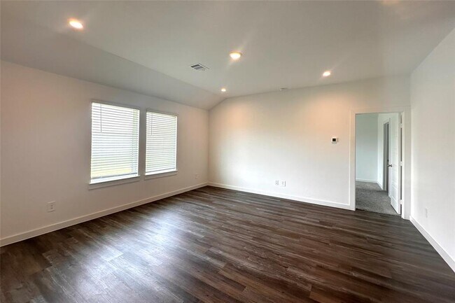 Building Photo - 8418 Kokernot Ln