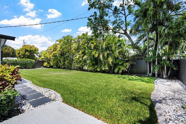 Building Photo - 11845 SW 190th Terrace