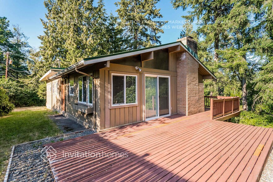 Building Photo - 118 140th St SW