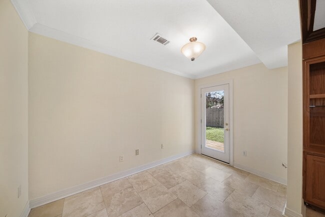 Building Photo - 4419 Grass Valley St