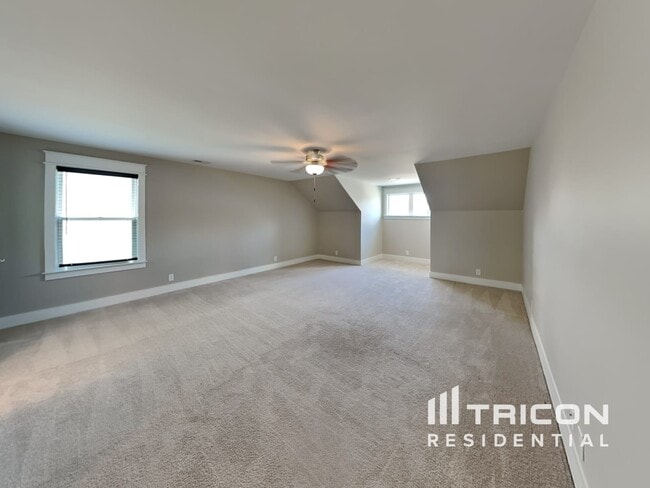 Building Photo - 228 Rockcastle Dr