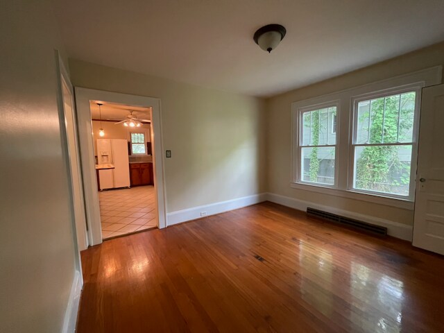 Building Photo - 255 S Sunset Dr