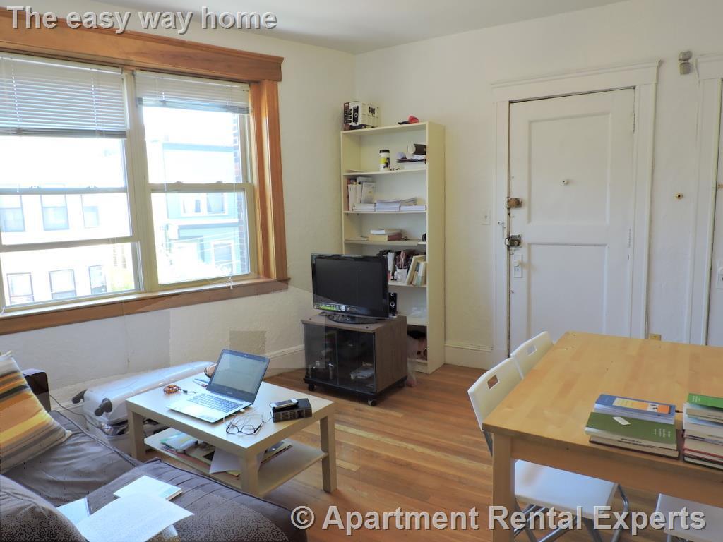 Building Photo - 97 Hancock St