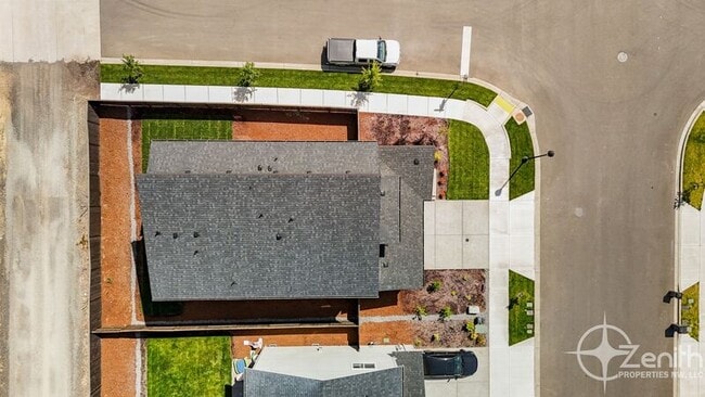Building Photo - 8734 S 1st St