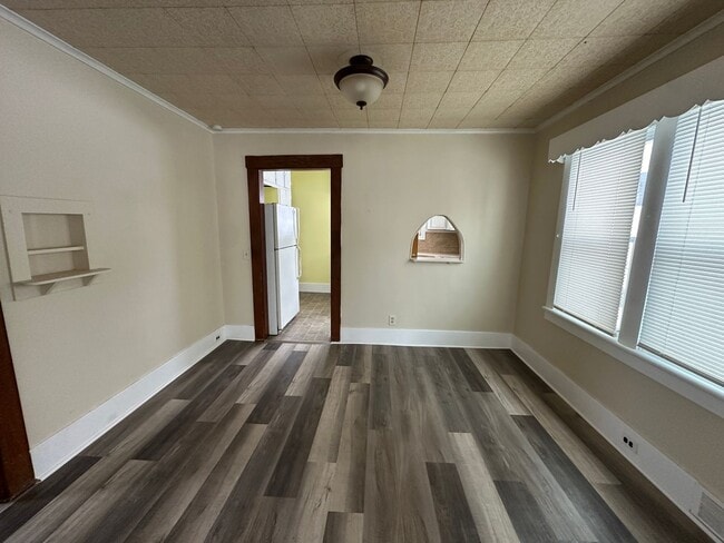 Building Photo - 174 Walcott Ave