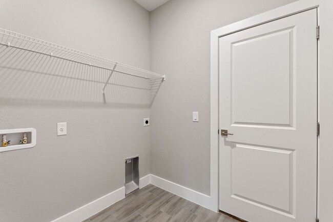 Building Photo - Deposit-Free! Modern, energy efficient hom...