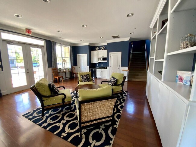 Building Photo - Furnished 3 bedroom 3 bath Condo - Flexible Term lease - Topsail Landing Community