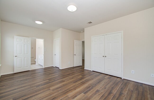 Building Photo - 6702 Castle Terrace Ct