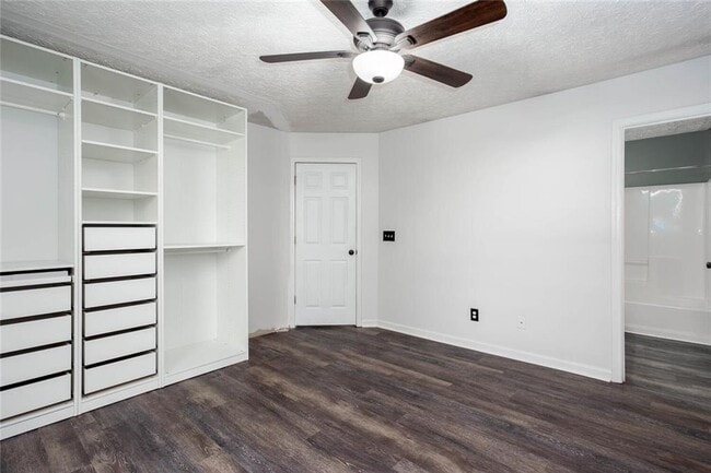 Building Photo - 1092 Britley Park Ln