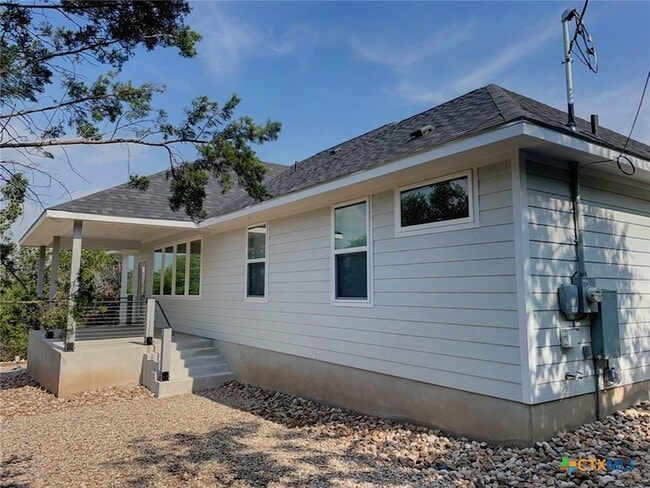 Building Photo - 1131 Yaupon