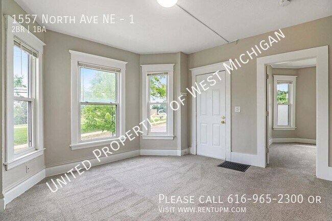 Building Photo - 1557 North Ave NE