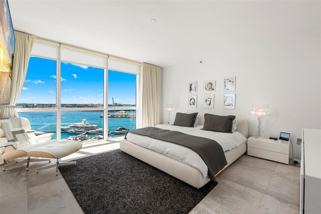 Building Photo - 450 Alton Rd