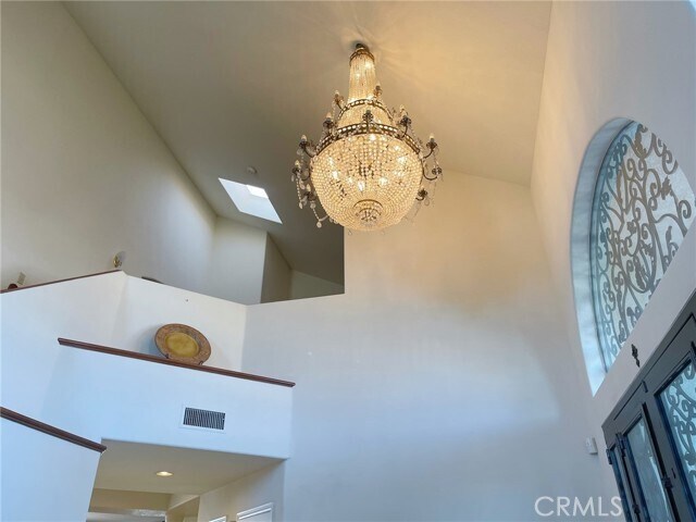 Building Photo - 2067 Scenic Ridge Dr