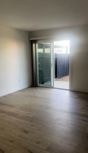 Building Photo - 16531 Sabot Ln