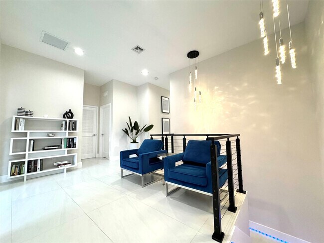 Building Photo - 4915 Whispering Way