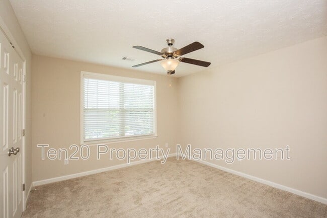 Building Photo - 6002 Townes Way