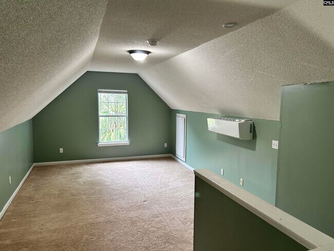Building Photo - 100 Silverstone Rd