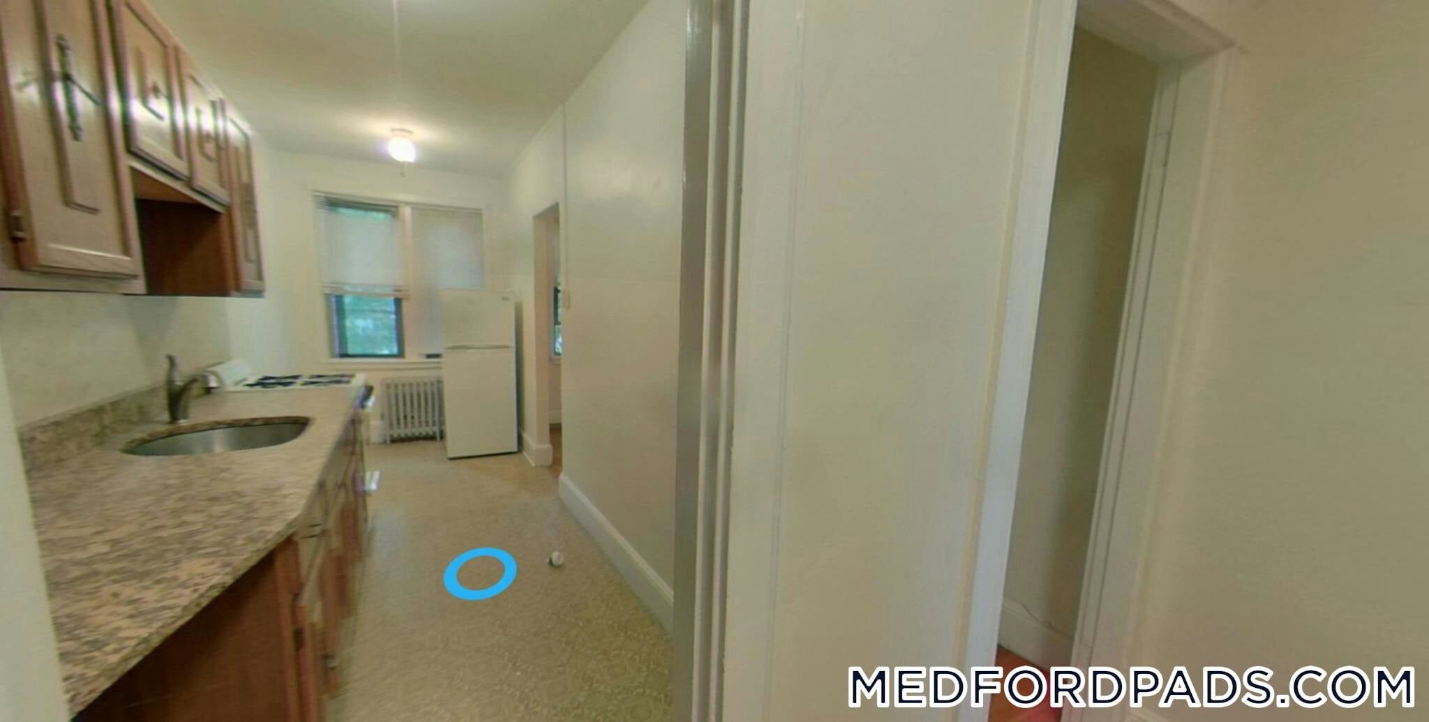 Building Photo - 53 Fellsway W