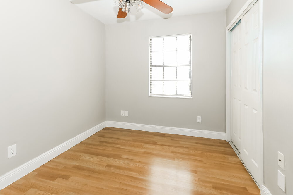 Building Photo - 360 Melton Dr