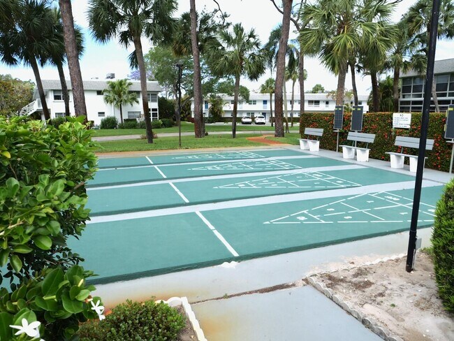 Building Photo - 2929 SE Ocean Blvd