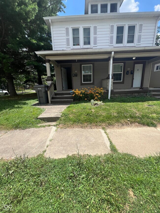 Primary Photo - 3123 E Michigan St
