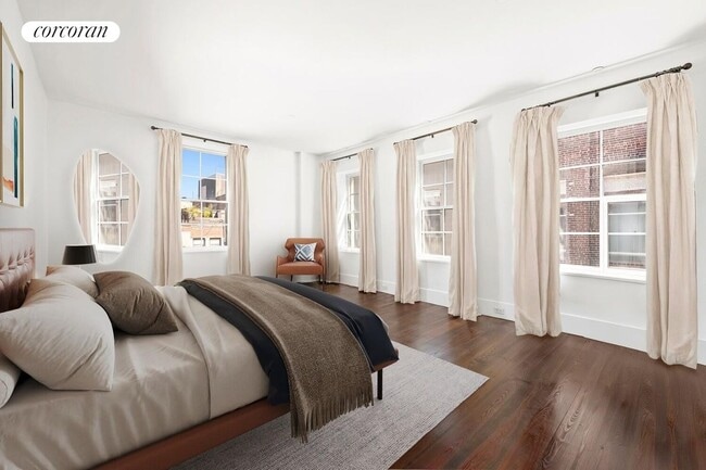 Building Photo - 14 Wooster St