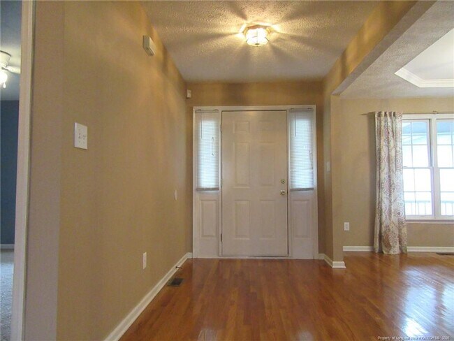 Building Photo - 6720 Jacobs Creek Cir
