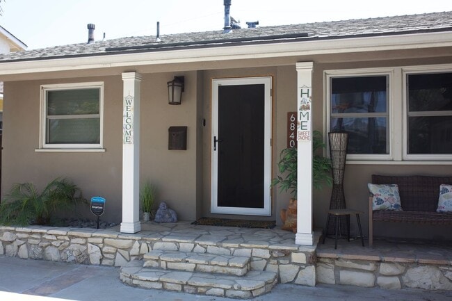 Building Photo - 6840 E Kallin Way