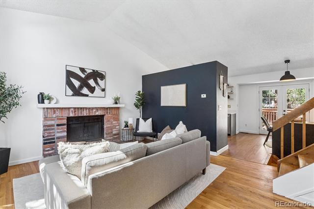 Building Photo - 119 S Pembrook St