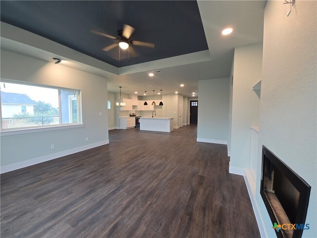 Building Photo - 206 Lewis Todd