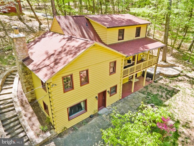 Building Photo - 1850 Ridge Rd