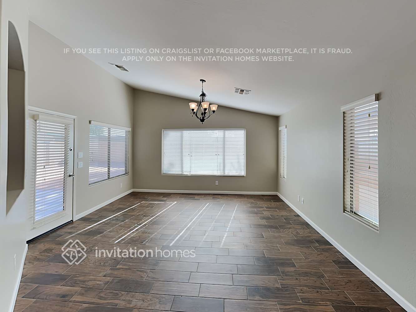 Building Photo - 34382 N Richardson Dr