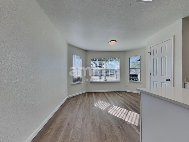 Building Photo - 7505 Fossil Lake Dr