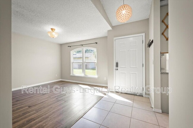 Building Photo - 4820 Wandering Pines Trail S