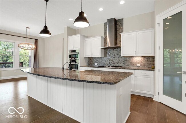 Building Photo - 12167 Silvara Ct