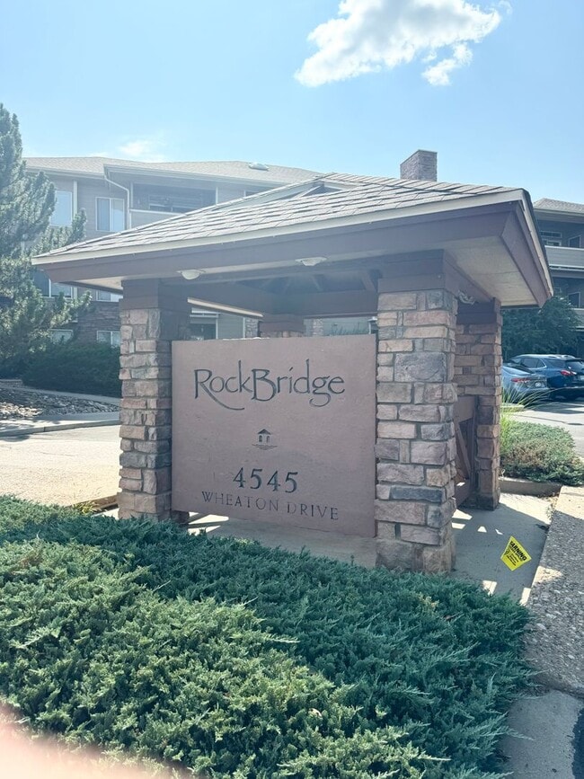 Building Photo - 4545 Wheaton Dr