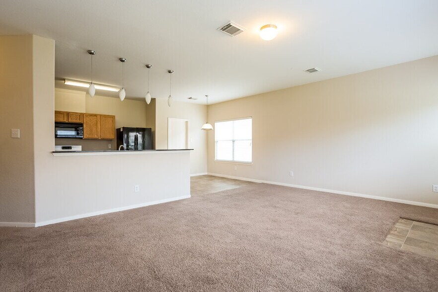 Building Photo - 2723 Durham Chase Ln