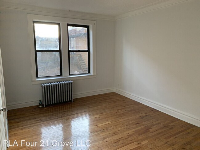 Building Photo - 24 S Grove St