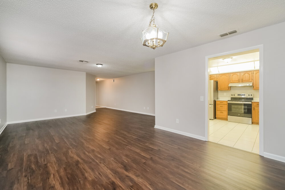 Building Photo - 104 Lake Daisy Terrace