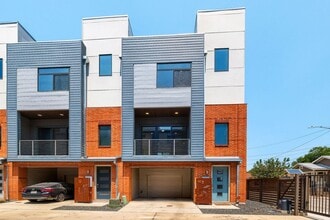 Building Photo - 1606 N Hackberry St