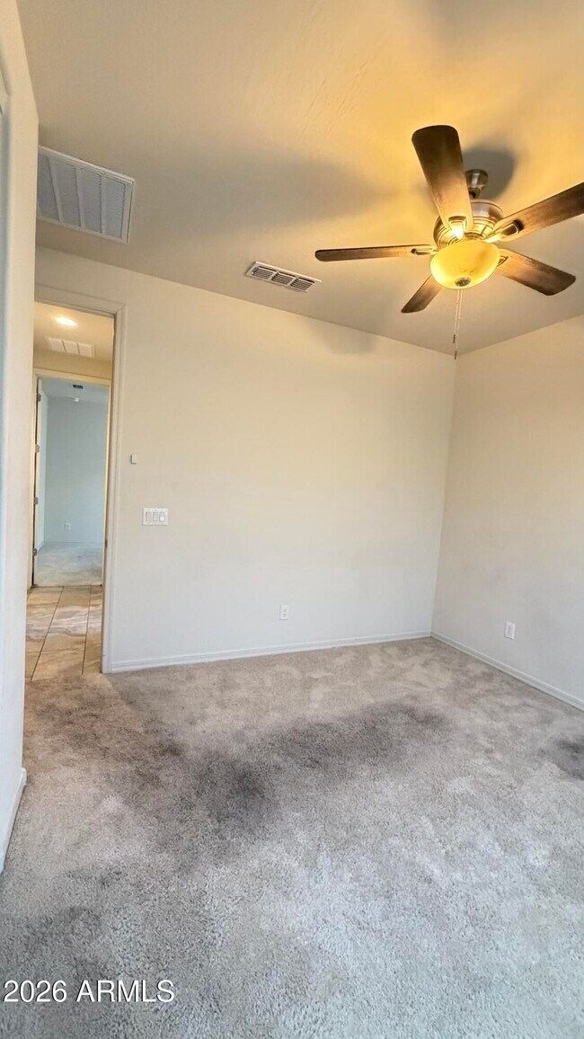 Building Photo - 8529 S 67th Dr